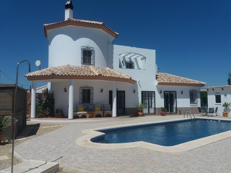 130-1105: Villa for Sale in Partaloa, Almería