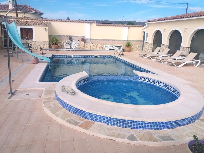 130-1119: Villa for Sale in Arboleas, Almería