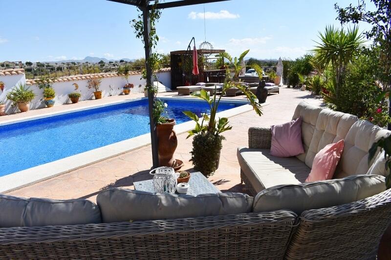 130-1120: Villa for Sale in Taberno, Almería