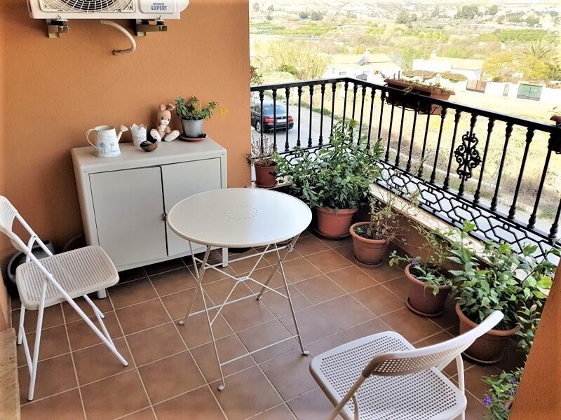 Apartment for Sale in Arboleas, Almería