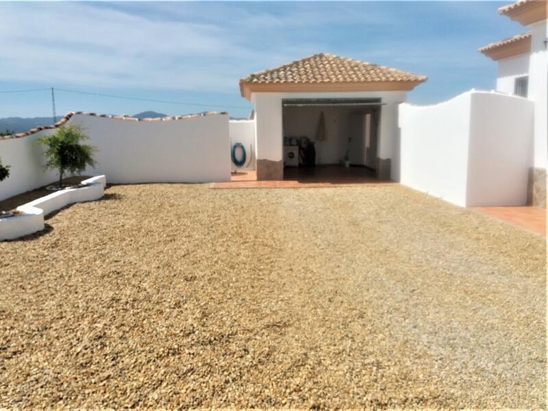 130-1142: Villa for Sale in Albox, Almería
