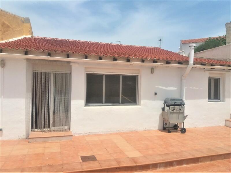 130-1148: Cortijo: Traditional Cottage for Sale in Arboleas, Almería