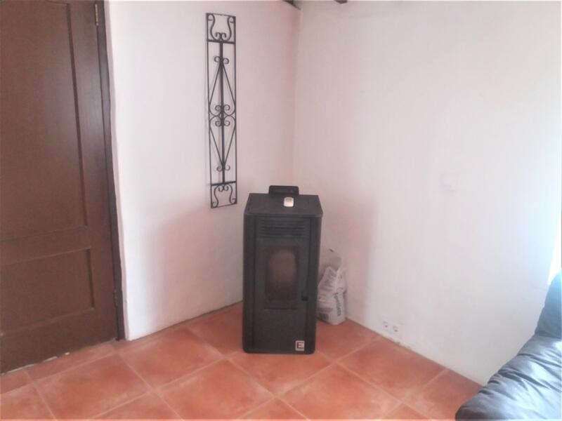 130-1148: Cortijo: Traditional Cottage for Sale in Arboleas, Almería