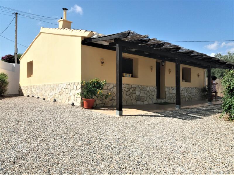 130-1175: Villa for Sale in Arboleas, Almería