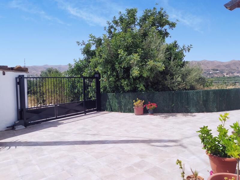 130-1249: Cortijo: Traditional Cottage for Sale in Arboleas, Almería