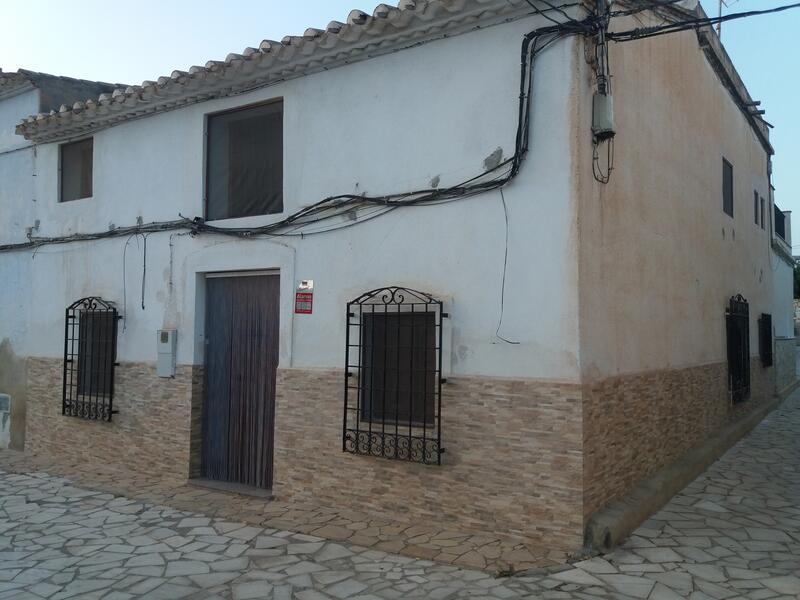 130-1277: Cortijo: Traditional Cottage for Sale in Arboleas, Almería
