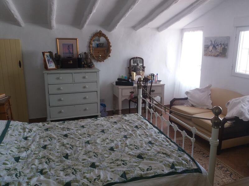 130-1292: Cortijo: Traditional Cottage for Sale in Albox, Almería