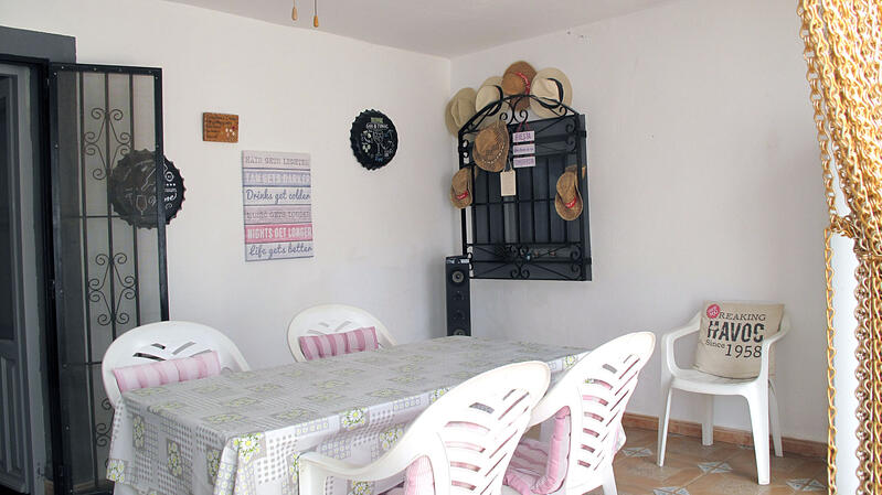 130-1295: Cortijo: Traditional Cottage for Sale in Arboleas, Almería