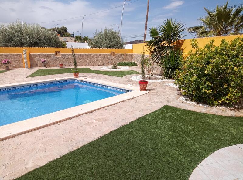 130-1306: Villa for Sale in Arboleas, Almería