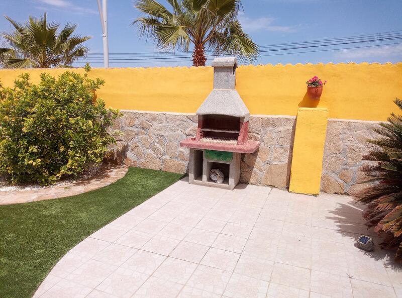 130-1306: Villa for Sale in Arboleas, Almería