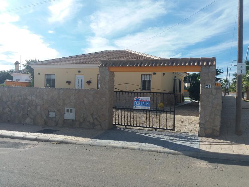 130-1306: Villa for Sale in Arboleas, Almería