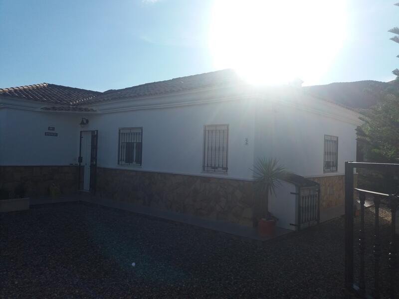 130-1309: Villa for Sale in Arboleas, Almería