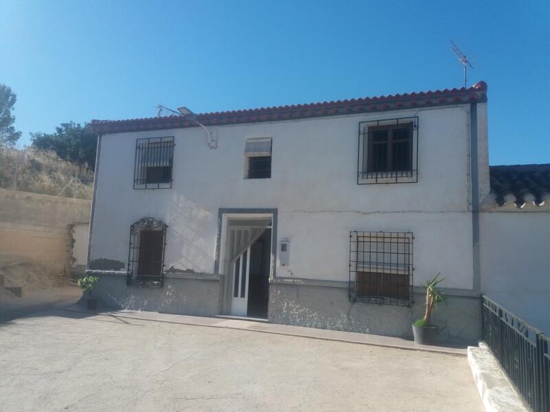 130-1314: Village House for Sale in Arboleas, Almería