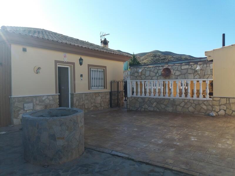 130-1318: Villa for Sale in Arboleas, Almería