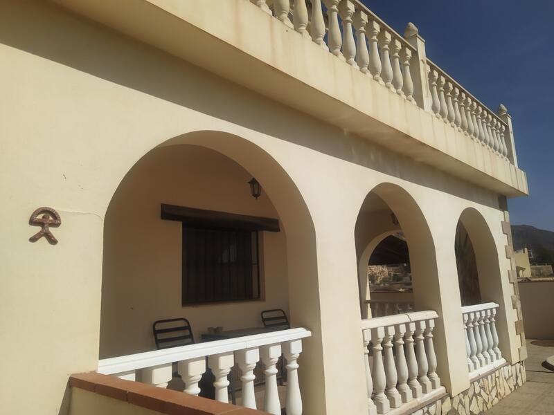 130-1329: Villa for Sale in Arboleas, Almería