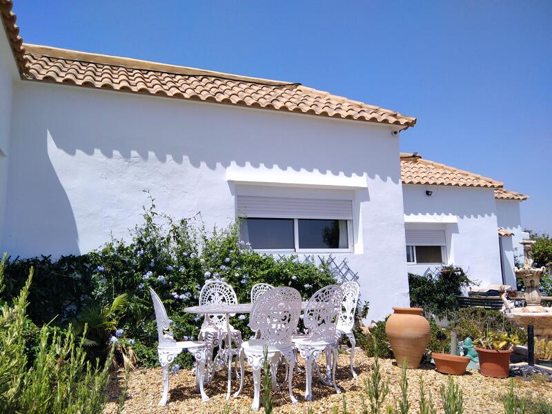 130-1334: Cortijo: Traditional Cottage for Sale in Almanzora, Almería
