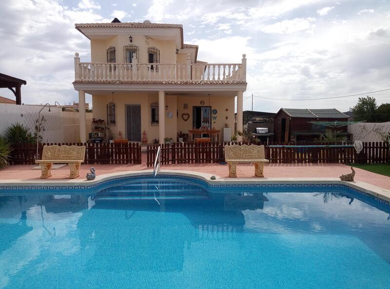 130-1338: Villa for Sale in Arboleas, Almería