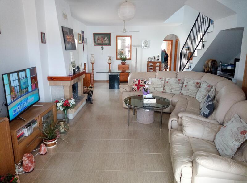 130-1338: Villa for Sale in Arboleas, Almería