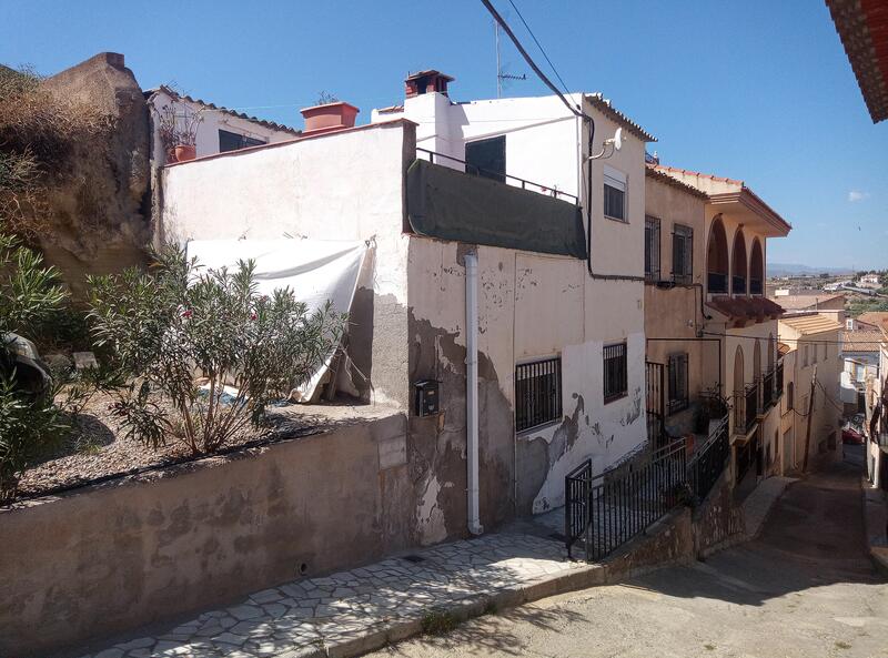 130-1339: Townhouse for Sale in Arboleas, Almería