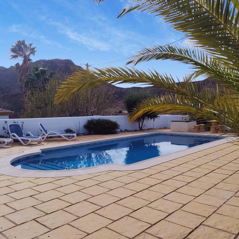 130-1353: Villa for Sale in Arboleas, Almería