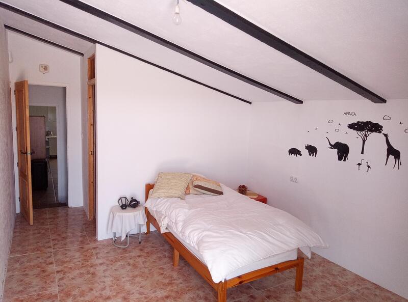 130-1354: Cortijo: Traditional Cottage for Sale in Cantoria, Almería