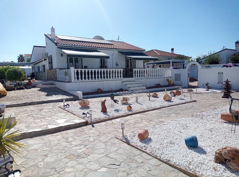 130-1368: Villa for Sale in Arboleas, Almería
