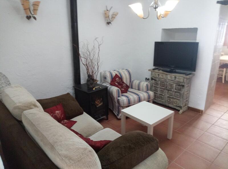 130-1369: Village House for Sale in Cantoria, Almería