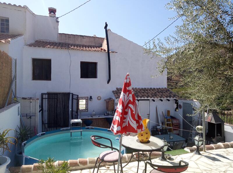 130-1371: Cortijo: Traditional Cottage for Sale in Cantoria, Almería