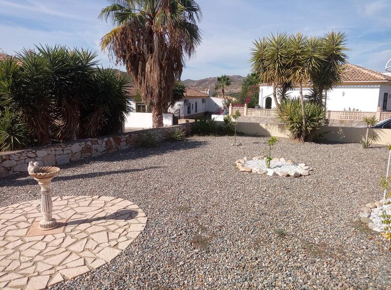 130-1373: Villa for Sale in Arboleas, Almería