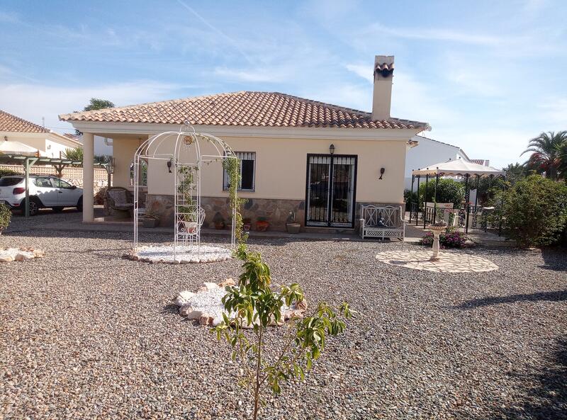 130-1373: Villa for Sale in Arboleas, Almería