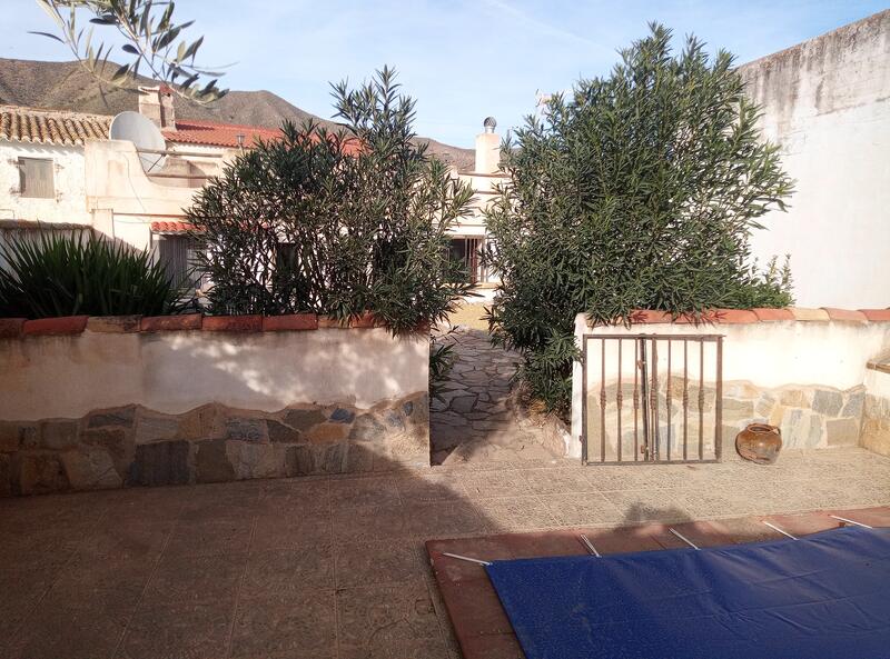 130-1394: Cortijo: Traditional Cottage for Sale in Arboleas, Almería