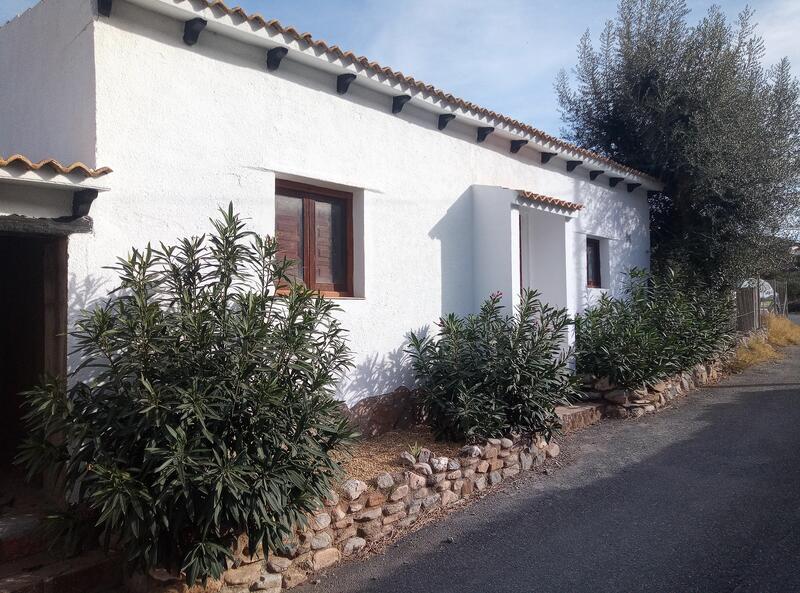 130-1394: Cortijo: Traditional Cottage for Sale in Arboleas, Almería