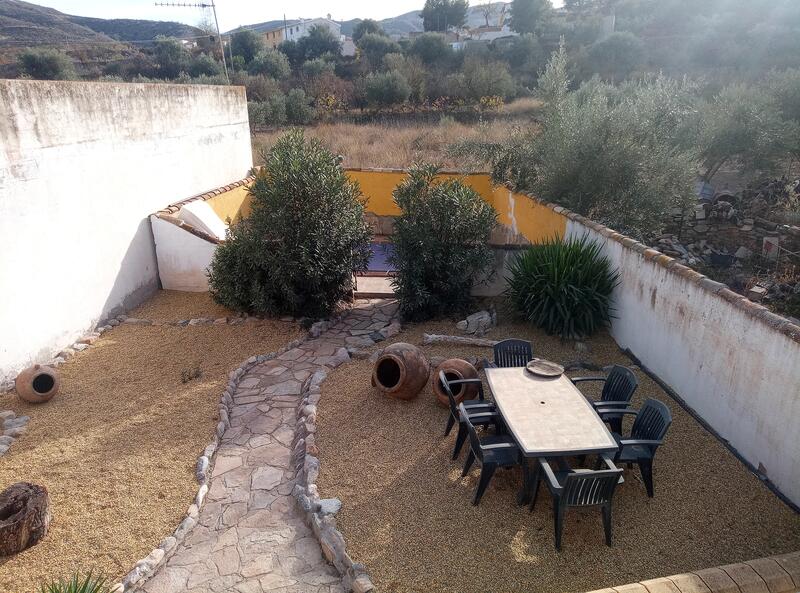 130-1394: Cortijo: Traditional Cottage for Sale in Arboleas, Almería