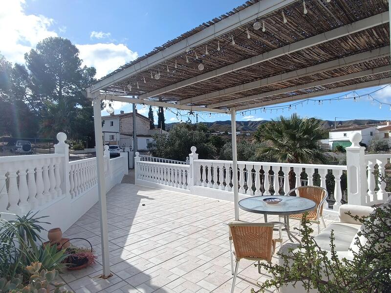 130-1398: Villa for Sale in Arboleas, Almería