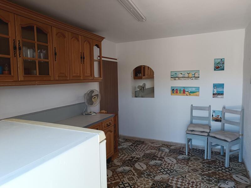 130-1398: Villa for Sale in Arboleas, Almería