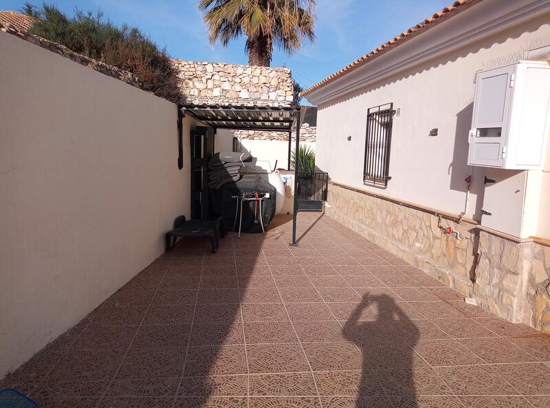 130-1399: Villa for Sale in Arboleas, Almería