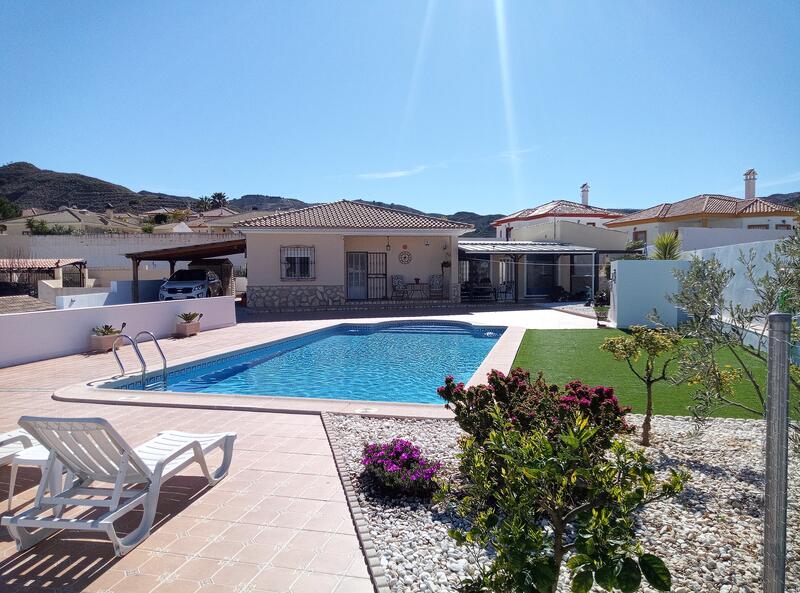 Villa for Sale in Arboleas, Almería