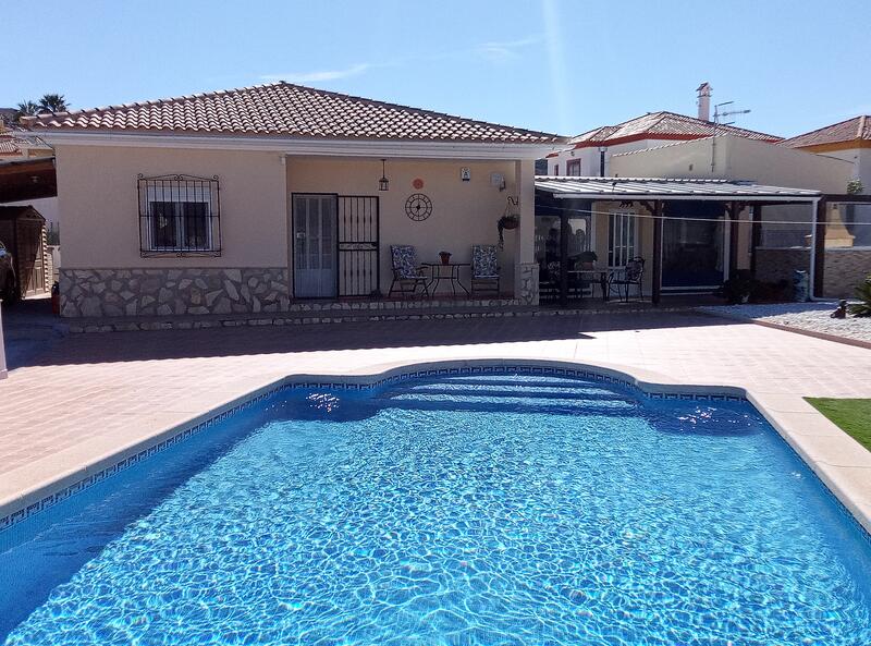 130-1400: Villa for Sale in Arboleas, Almería