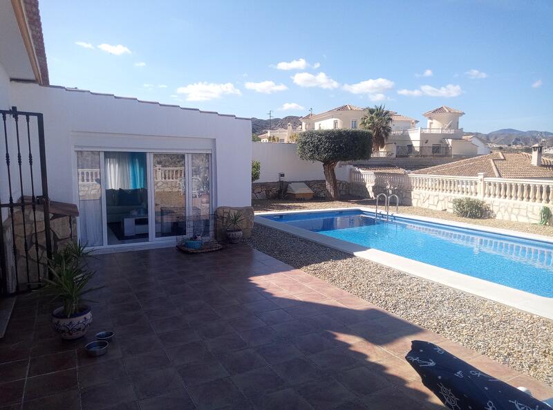 130-1405: Villa for Sale in Arboleas, Almería