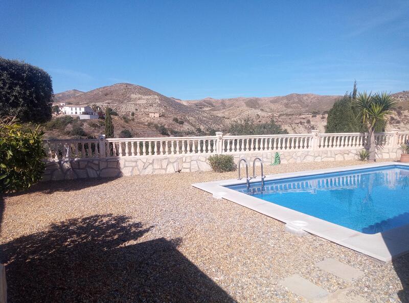 130-1405: Villa for Sale in Arboleas, Almería