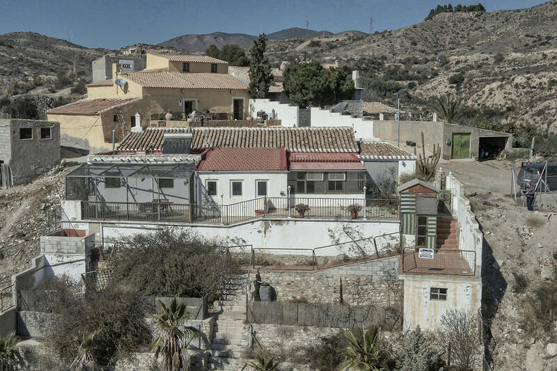 130-1408: Cortijo: Traditional Cottage for Sale in Huercal-Overa, Almería