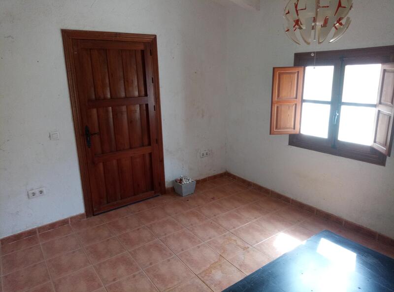 130-1409: Cortijo: Traditional Cottage for Sale in Arboleas, Almería