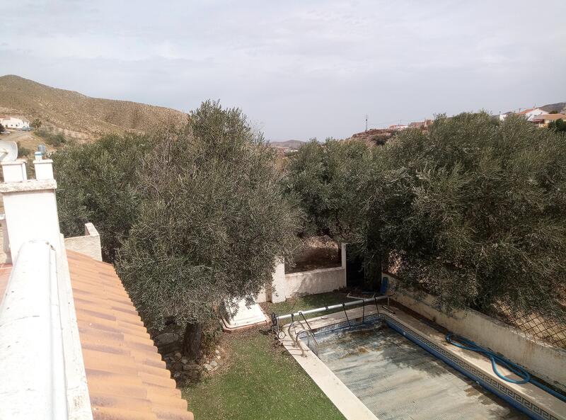 130-1409: Cortijo: Traditional Cottage for Sale in Arboleas, Almería