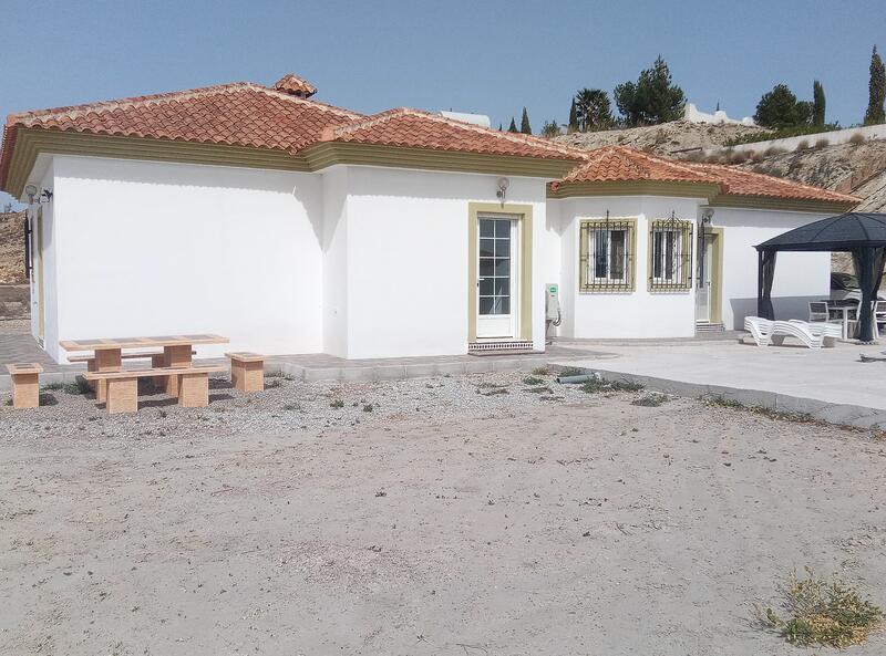 130-1410: Villa for Sale in Albox, Almería