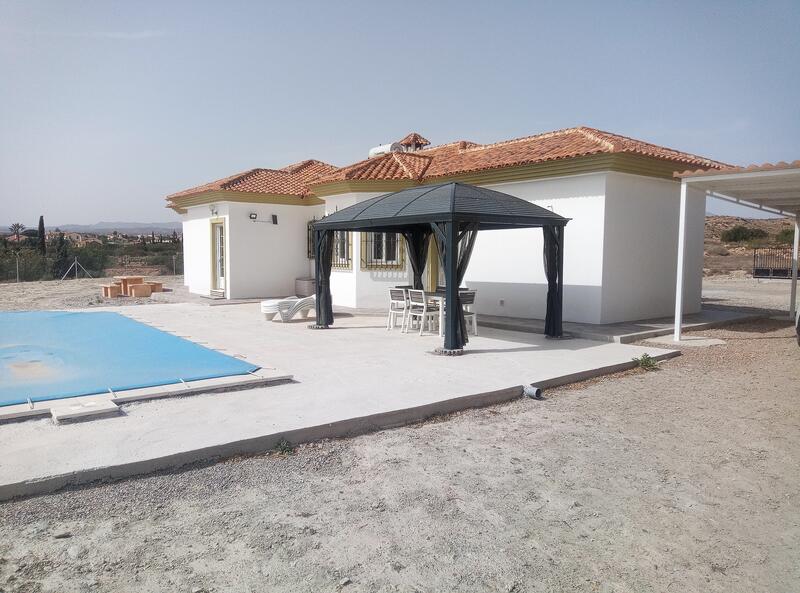 130-1410: Villa for Sale in Albox, Almería