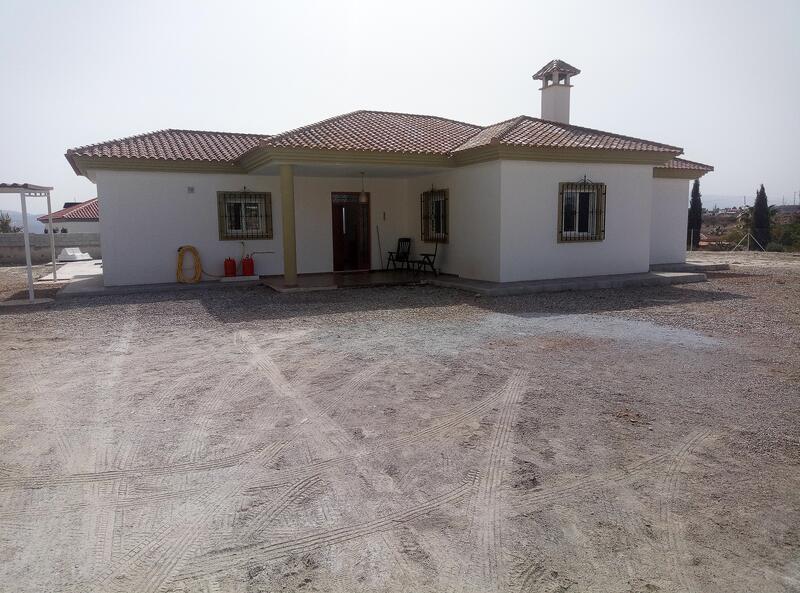 130-1410: Villa for Sale in Albox, Almería