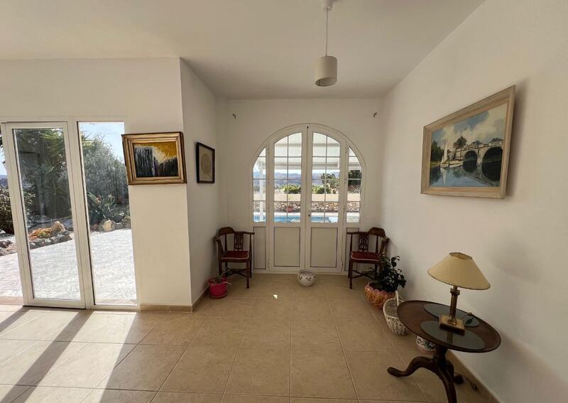 130-1411: Villa for Sale in Arboleas, Almería