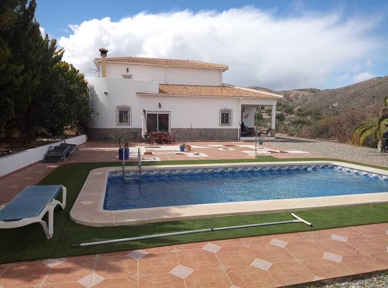 Villa for Sale in Albanchez, Almería