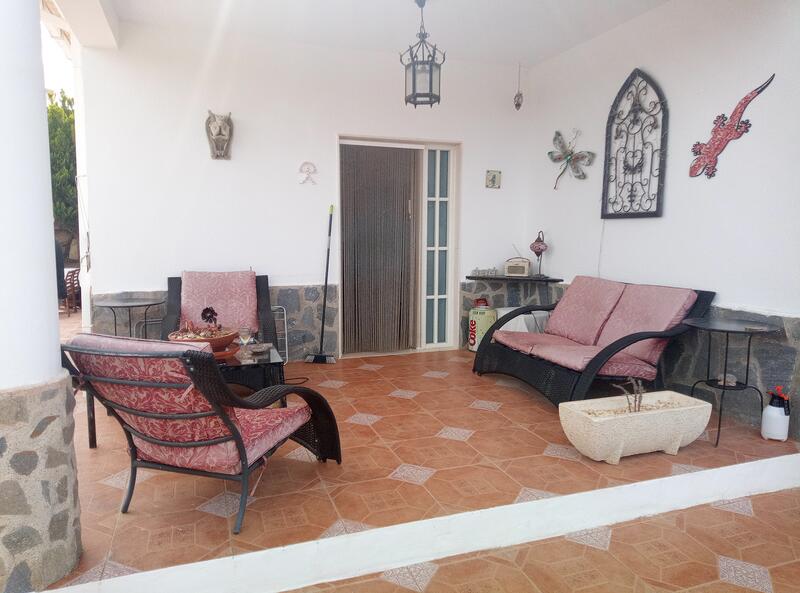 130-1412: Villa for Sale in Albanchez, Almería