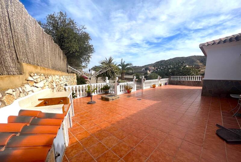 130-1414: Villa for Sale in Arboleas, Almería